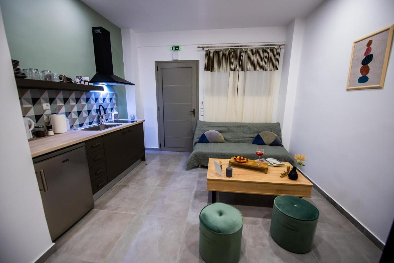 Indigo Apartment 1 Каламата Екстер'єр фото